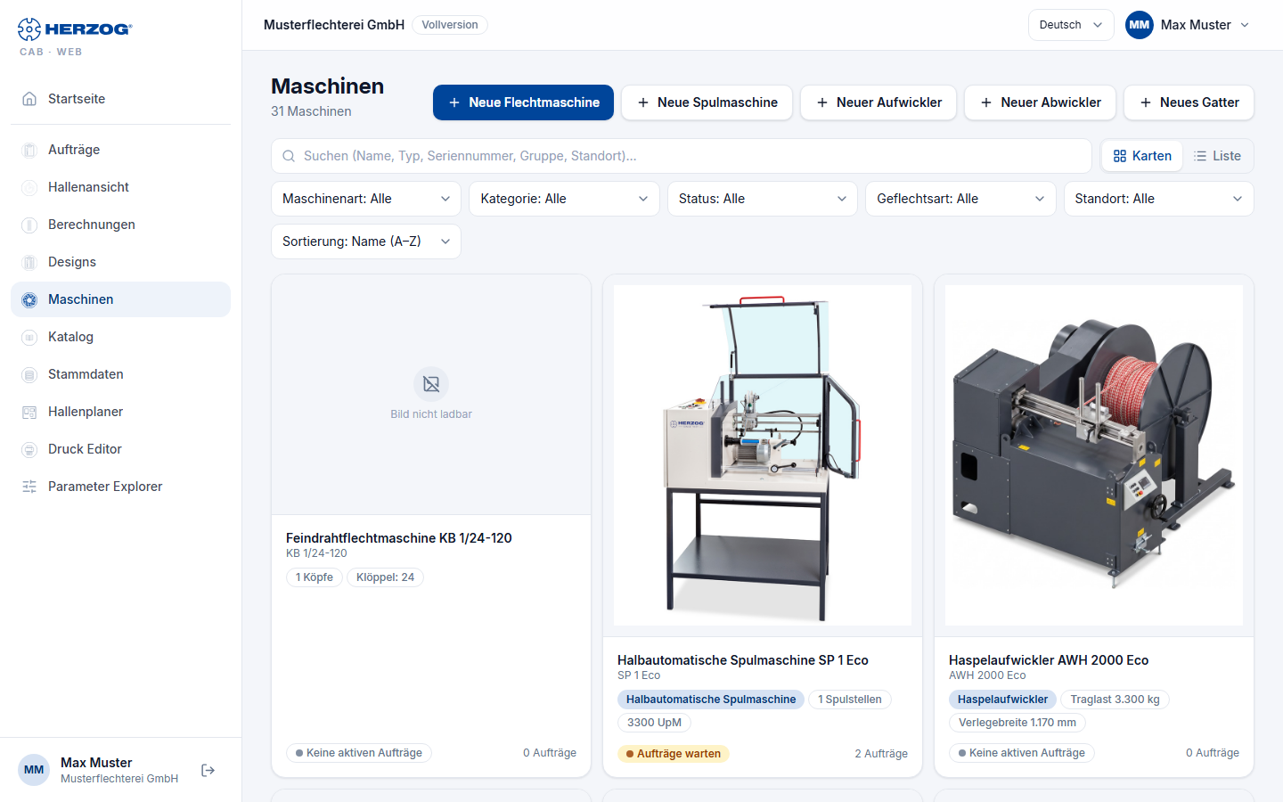 Maschinenpark der Web-App in der Kartenansicht mit Filterleiste.